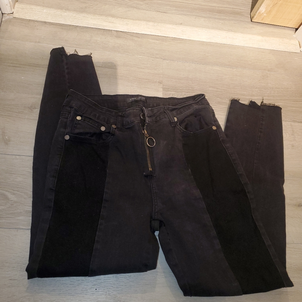 Women's Romeo + Juliet black jeans size M